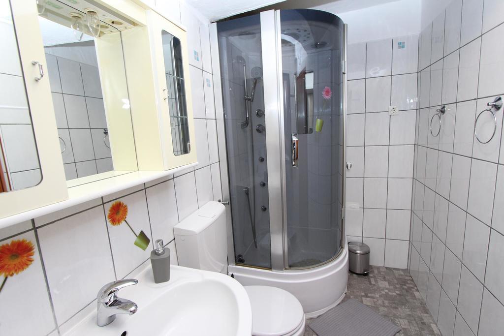 Apartment Alba Ровинь Экстерьер фото