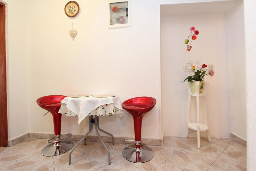 Apartment Alba Ровинь Экстерьер фото